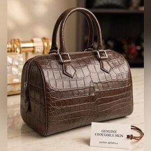 Elegant Brown authentic Crocodile Bag speedy - NEW